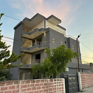 Apartmán Mico's, Vlorë